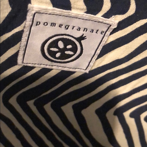 Pomegranate beach bag. - Picture 3 of 4